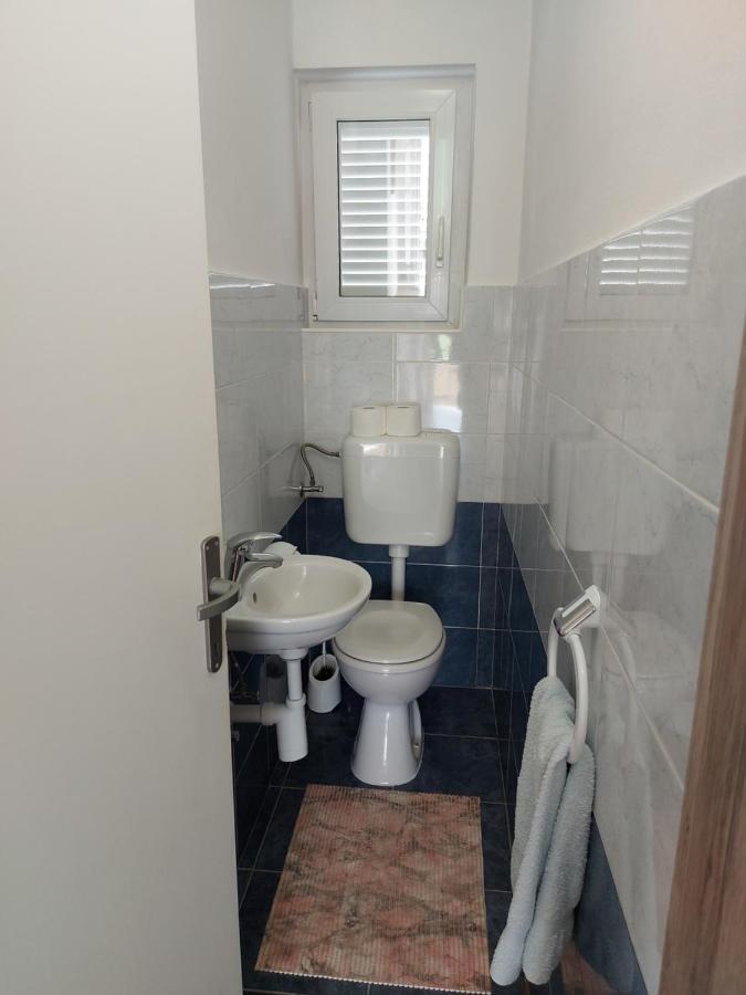 Apartment Valeria Lopar Luaran gambar