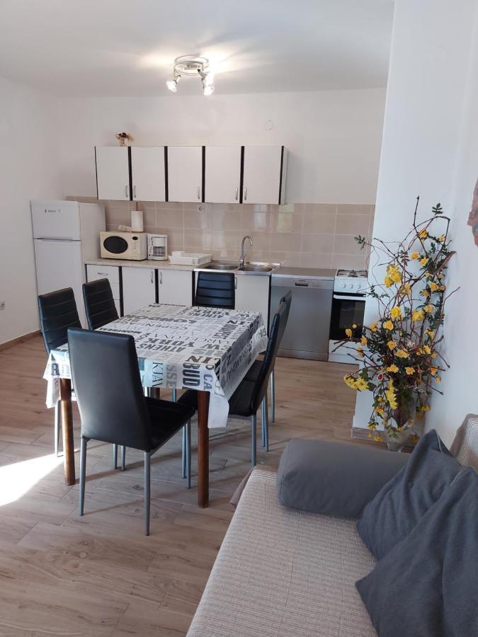 Apartment Valeria Lopar Luaran gambar